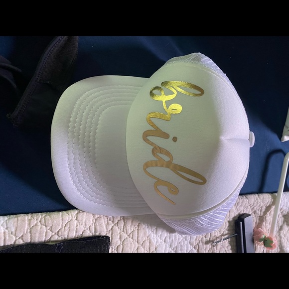 Bachelorette set - Picture 3 of 9